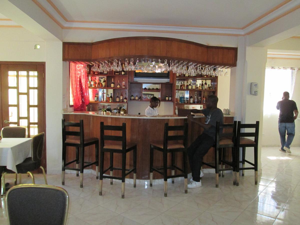 Hotel Tabarre 'S Palace Port-au-Prince Luaran gambar